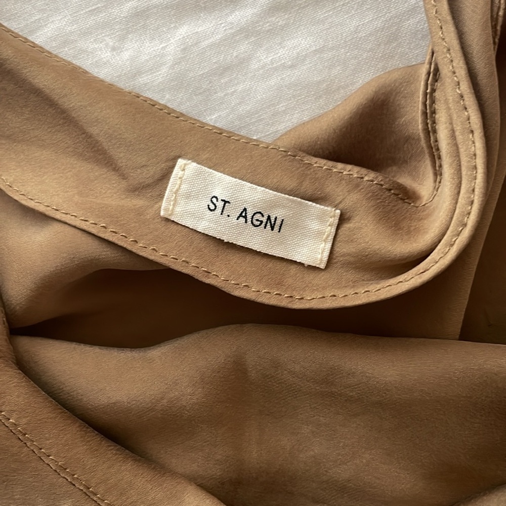 ST. AGNI SILK TOP - Picture 2 of 4